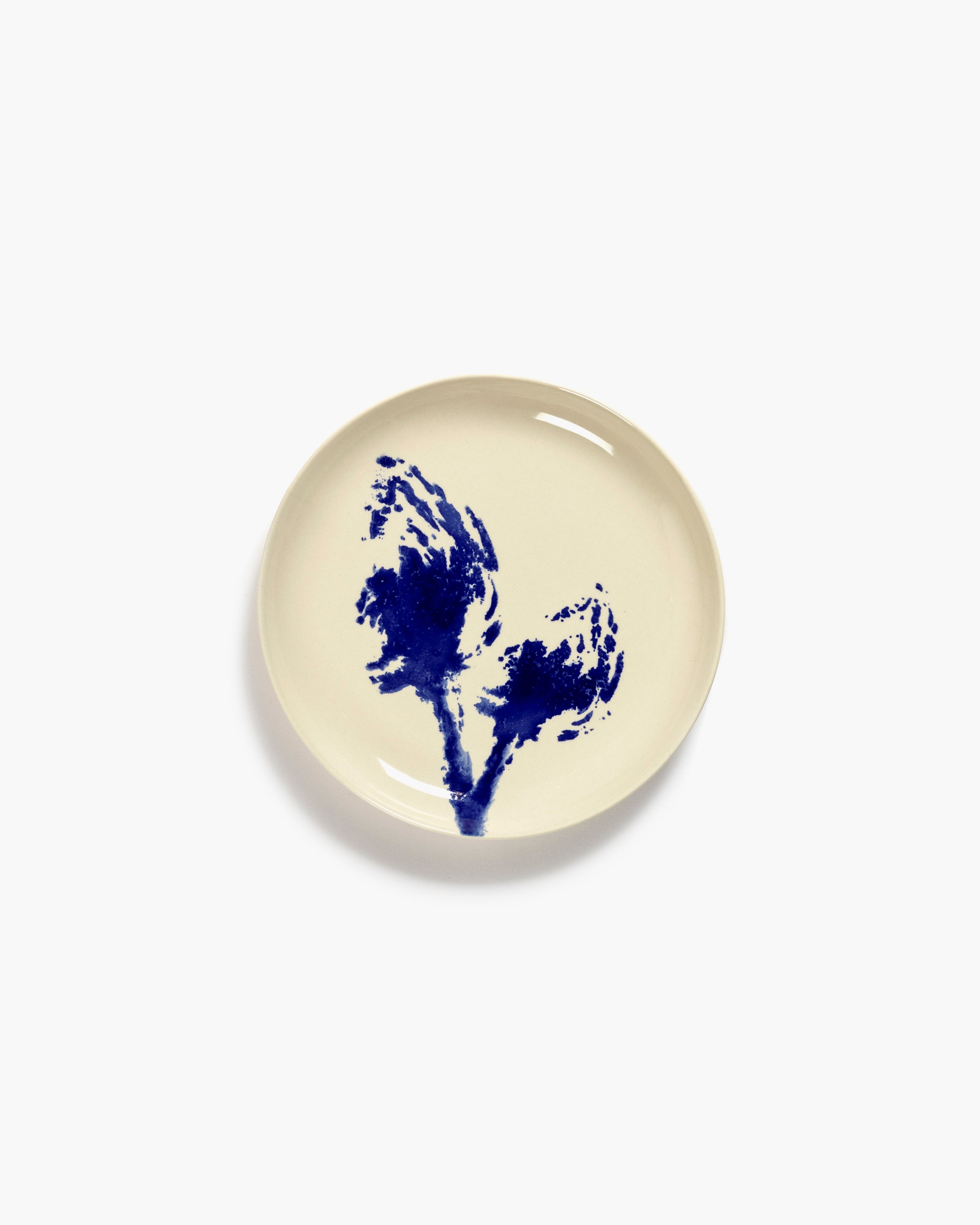 FEAST - breakfast plate off-white - blue artichoke