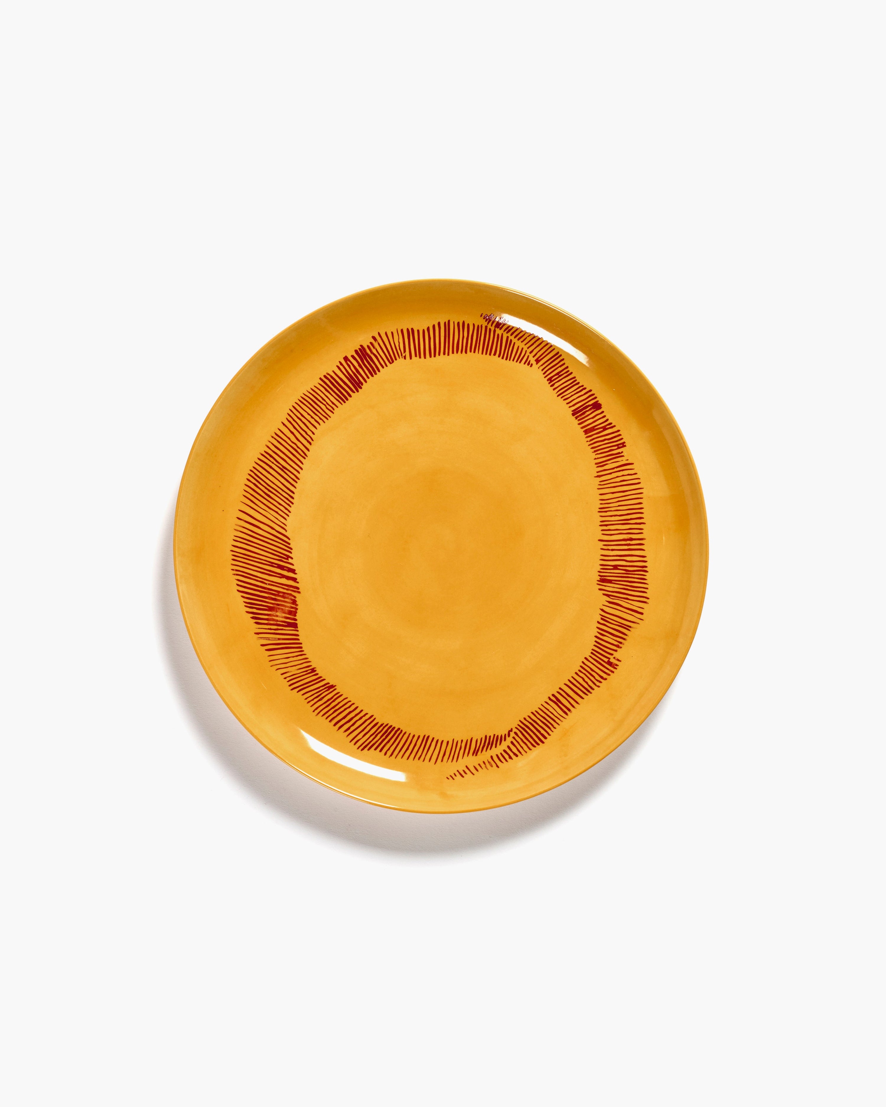 FEAST - dinner plate yellow - red stripes