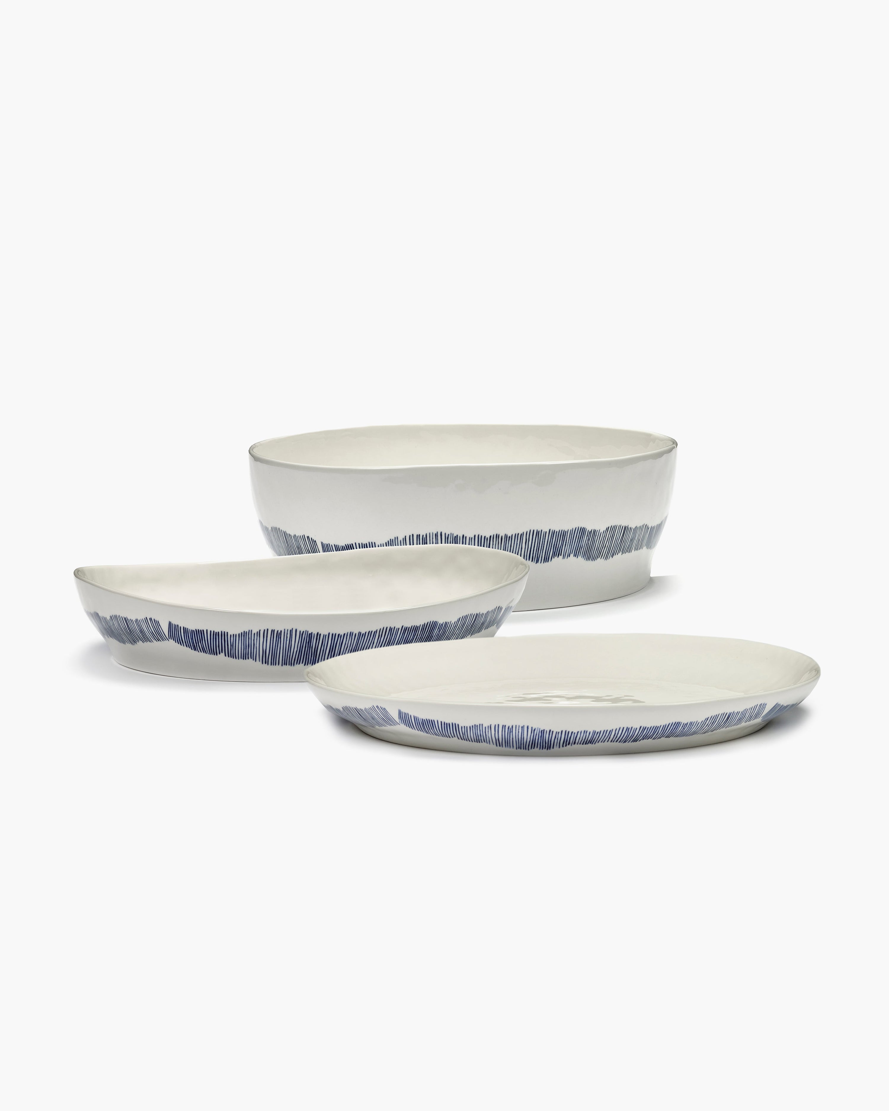 FEAST - Deep serving plate (S) white - blue stripes