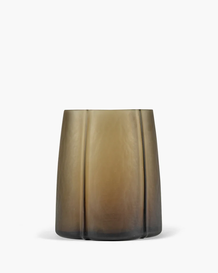 Vase 04 braun Shapes