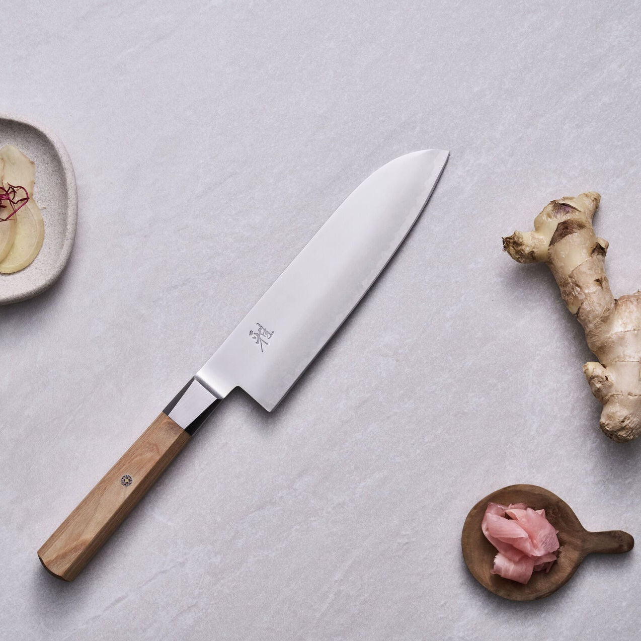 MIYABI KOYA 4000FCV2 - Santokumesser 18 cm, Glattschliff